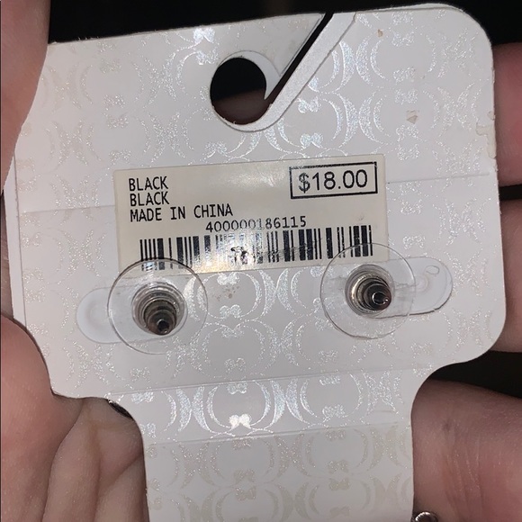 Necklace and earrings - Picture 3 of 3